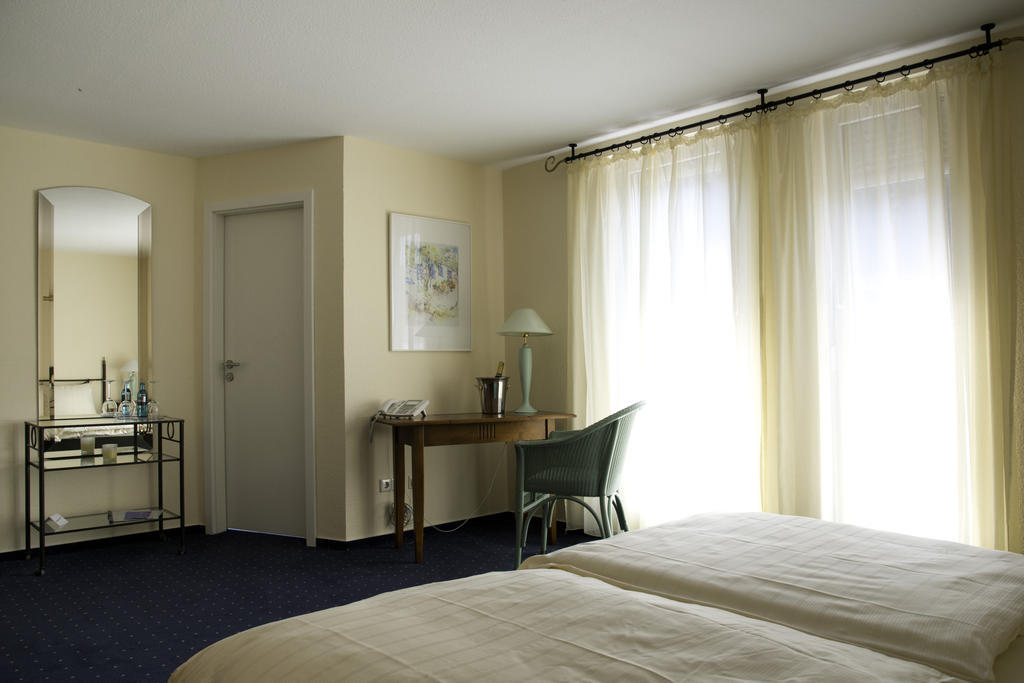 Landhotel Schuff Kindsbach Room photo